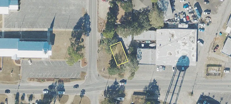 1 Woodham Ave