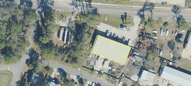 76 Levy Rd
