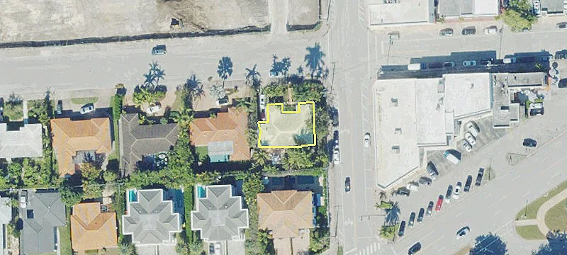 300 Malaga Ave