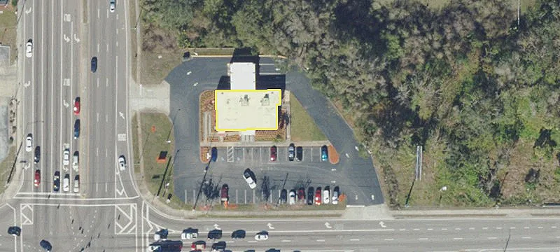 8423 Rdg Rd