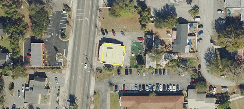 1205 University N Blvd