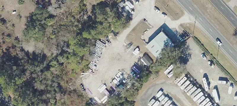 1136 Us Hwy 1st 1