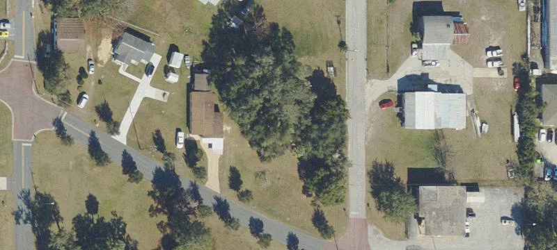 305 Pne Ave