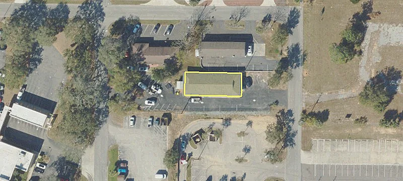 1330 Millholland Dr