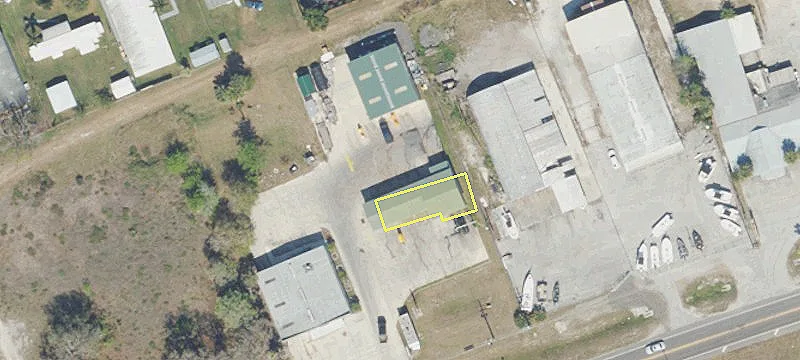 2307 Us Hwy 441st SE