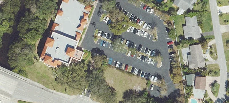 501 Glades Rd