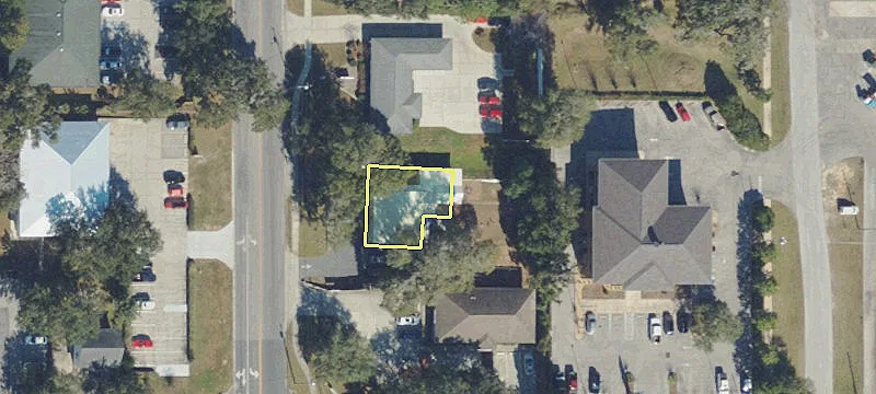 215 Apopka Ave