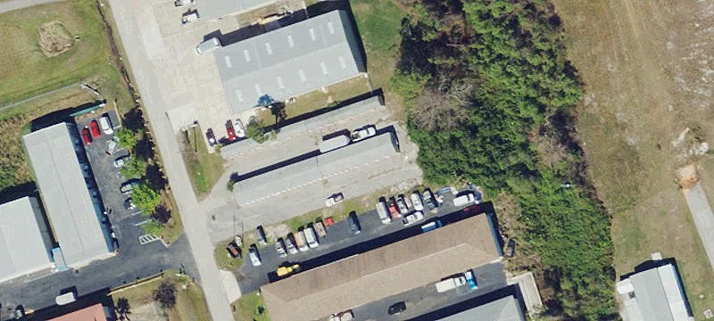 4300 Commercial Dr