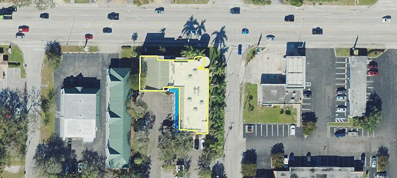 3007 Manatee W Ave