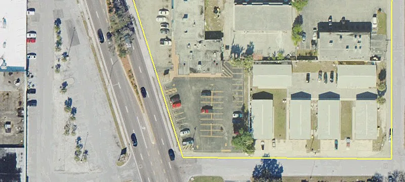 3428 Tamiami Trl