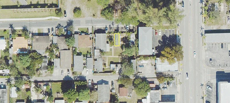 25 10th St1-10