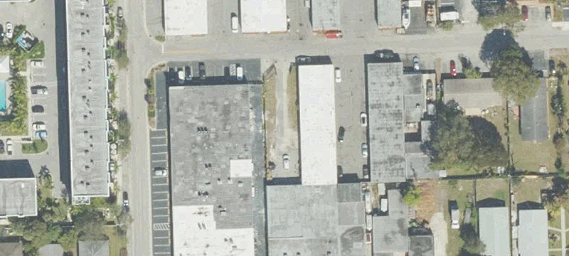 35th St