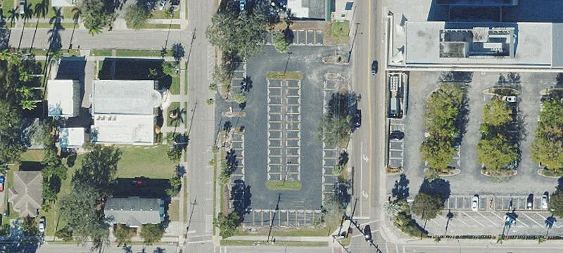 720 Tamiami Trl