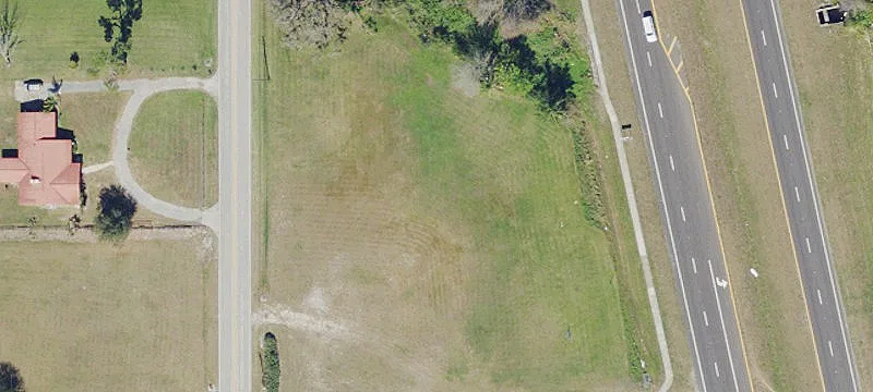 1561 Us Hwy 17th N