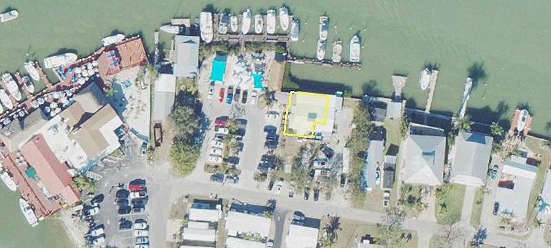 123 Bayshore Way