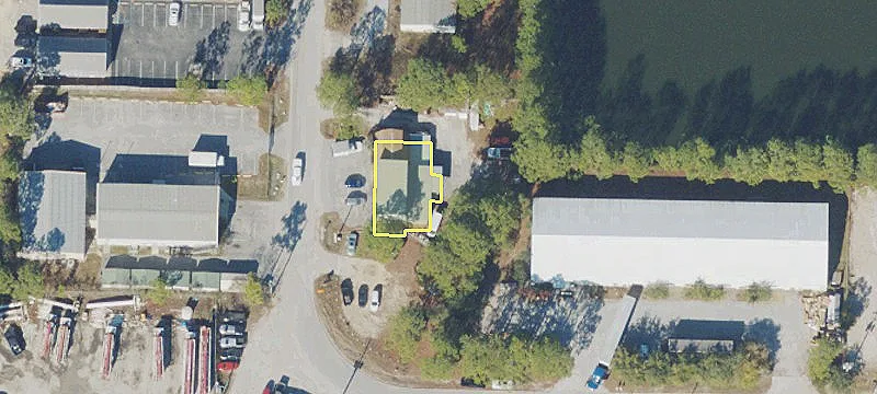 111 Lynn Dr