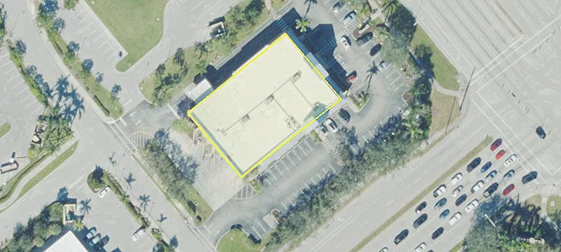 4890 Tamiami E Trl