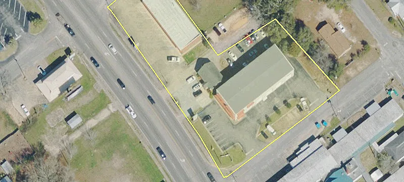 537 Ferdon Blvd