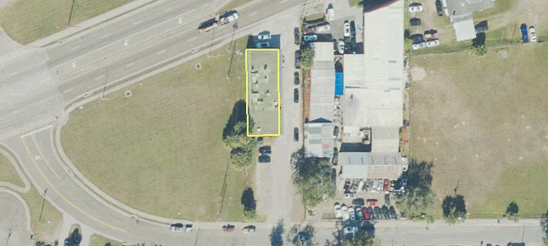 978 Plant St