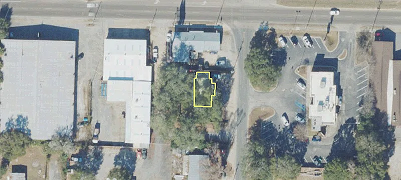 301 Racetrack Rd