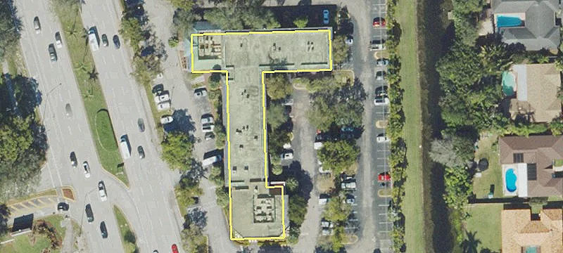 270 University Dr, Unit 330