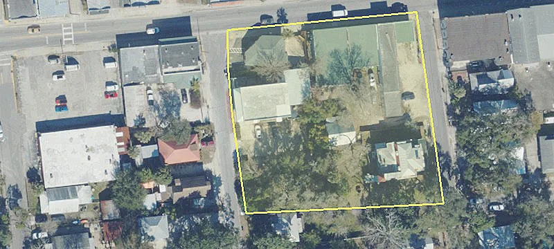 3 Davis St