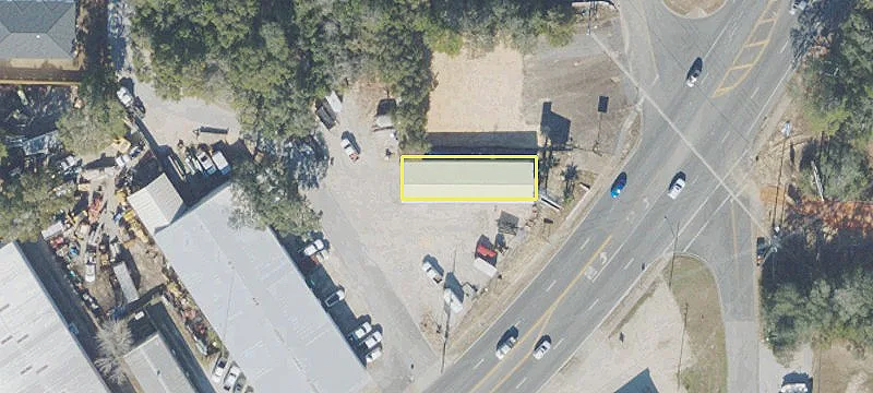 208 Government Ave