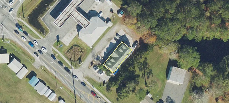 677 Bascom Norris Dr