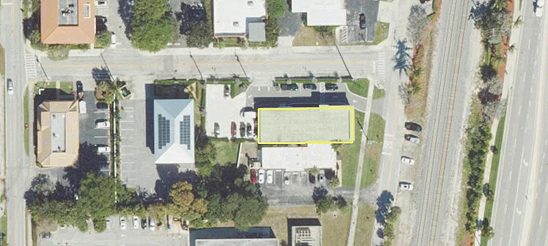 100 Royal Palm Rd