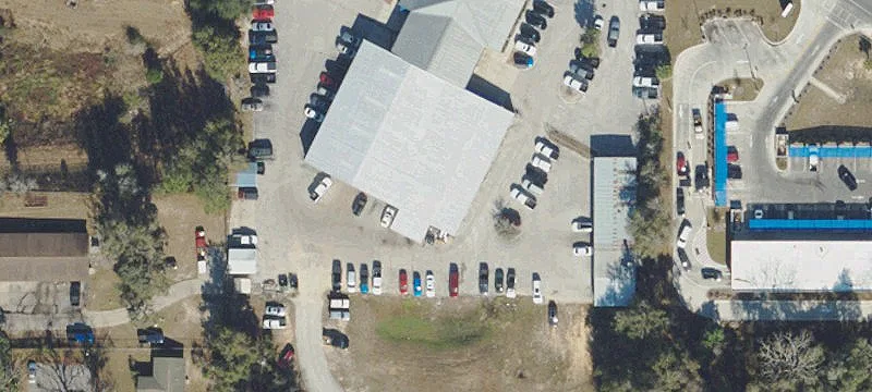 2077 Hwy 44th W