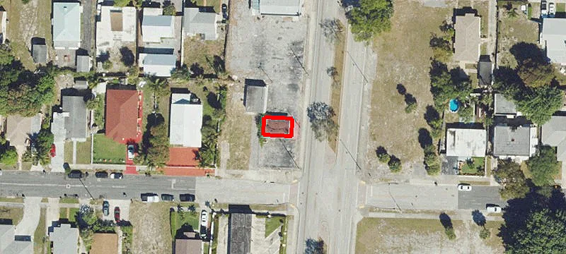 5811 Broadway