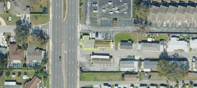 9823 Seminole Blvd