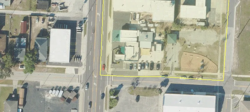 140 6th SW St