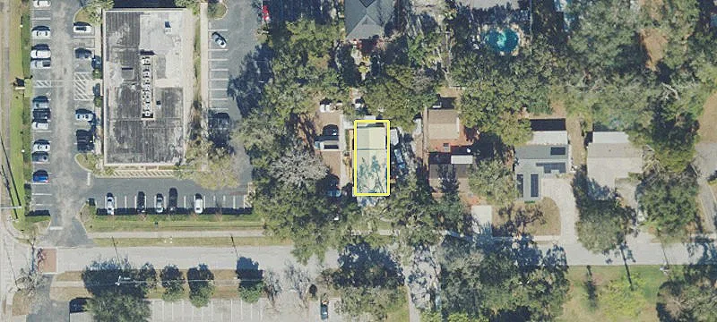 711 Turnbull Ave