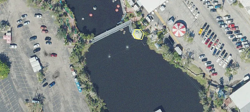 2787 Tamiami Trl