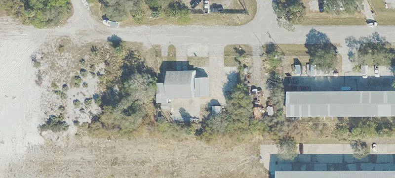 6895 Woodmere Rd