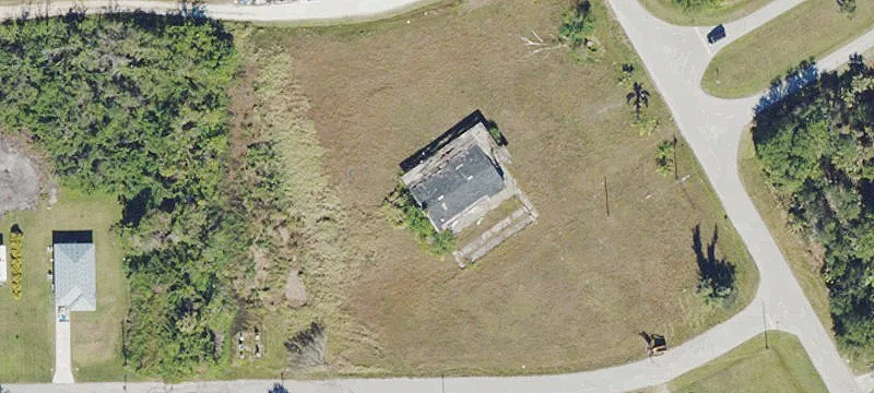 28245 Pasadena Dr