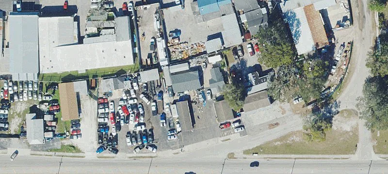 1010 30th W Ave