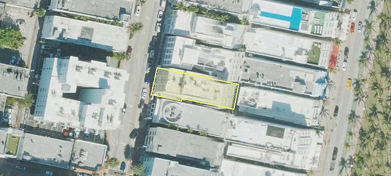 727 Collins Ave