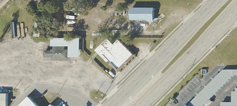 1625 Us Hwy 17