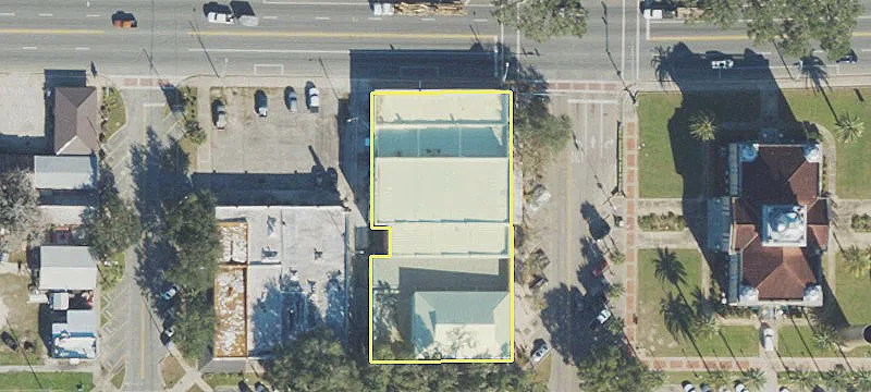 120 Range Ave