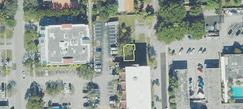 656 De Leon Dr