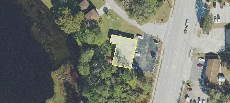 36 Charles Richard Beall Blvd