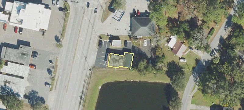 9 Charles Richard Beall Blvd