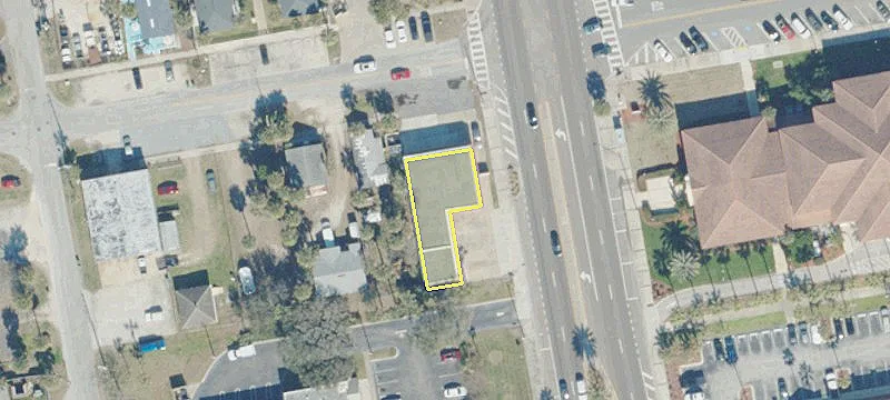 130 3rd N St