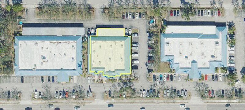 1261 Viscaya Pkwy
