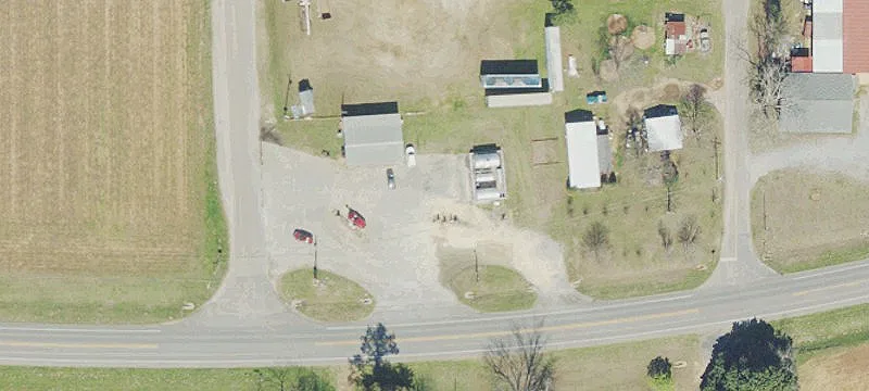 3270 Hwy 4th 4