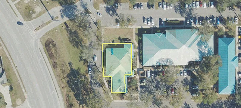 1565 Saxon Blvd, Unit 1030