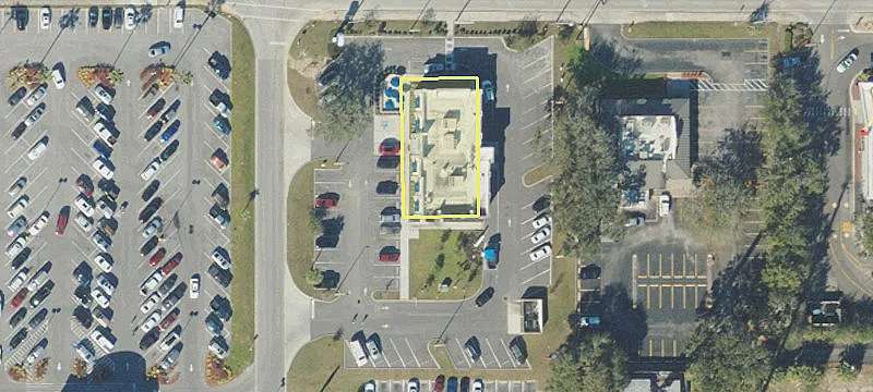 888 Cypress Gdns Blvd