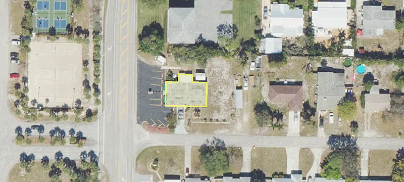2425 Letitia St